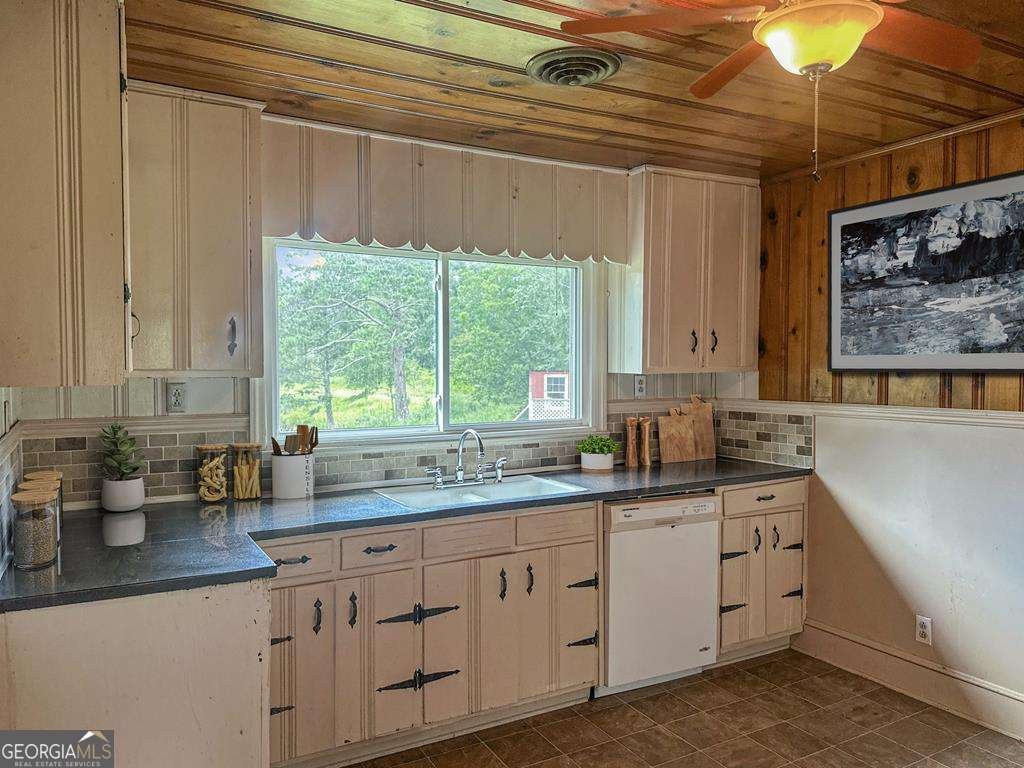 3943 Tommy Lee Cook Road Newnan - 10