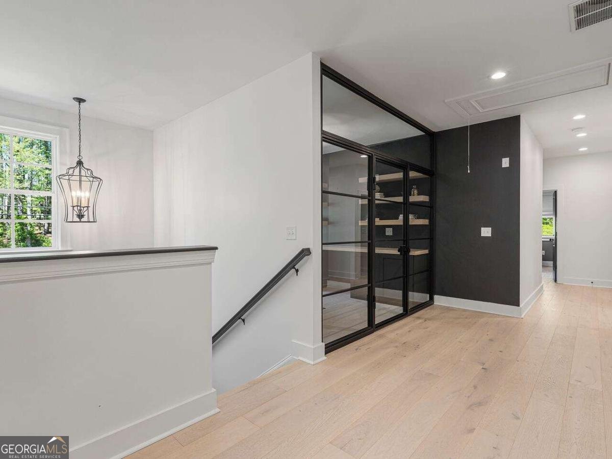 650 Jones Road Roswell - 51