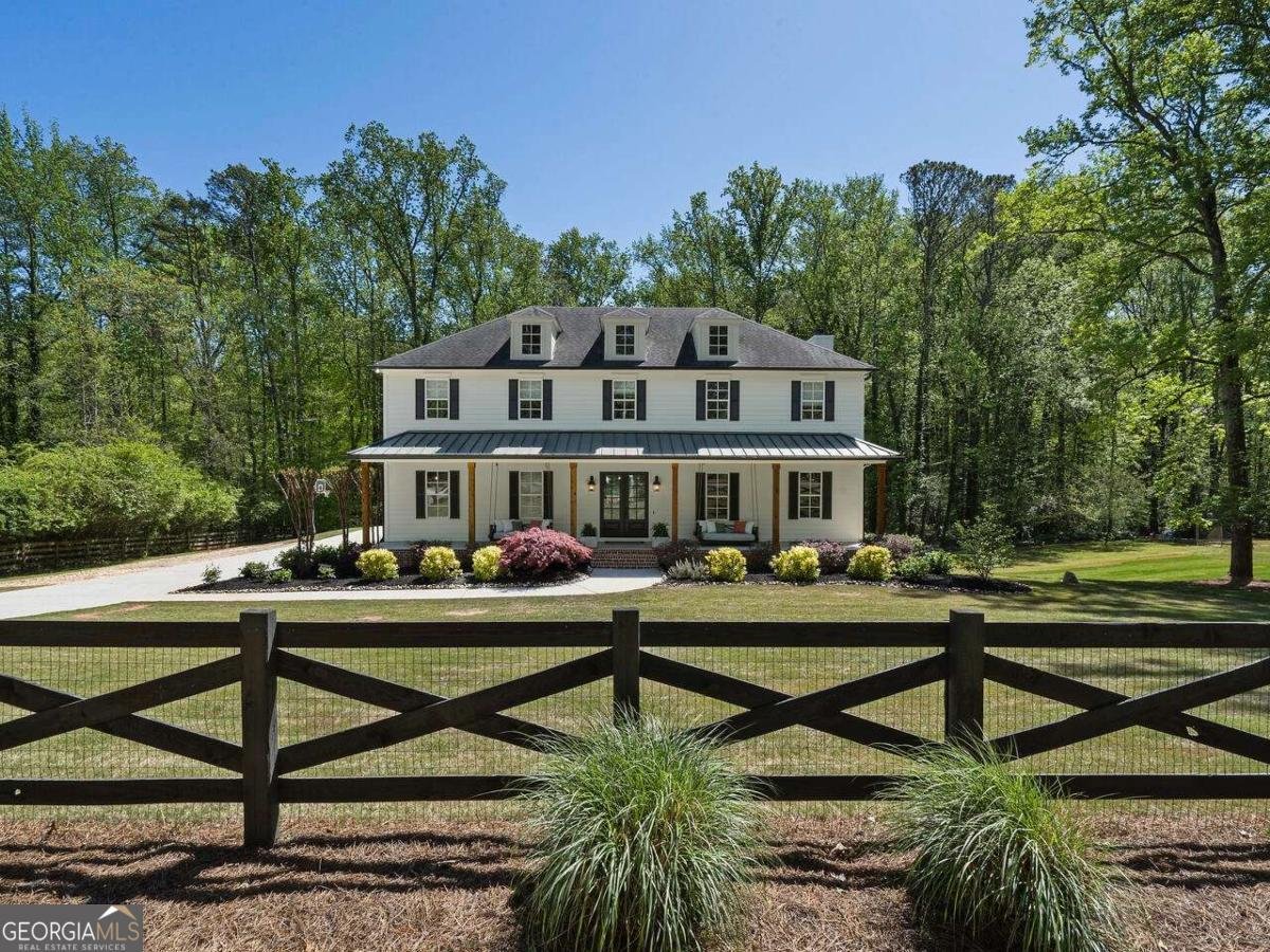 650 Jones Road Roswell - 55