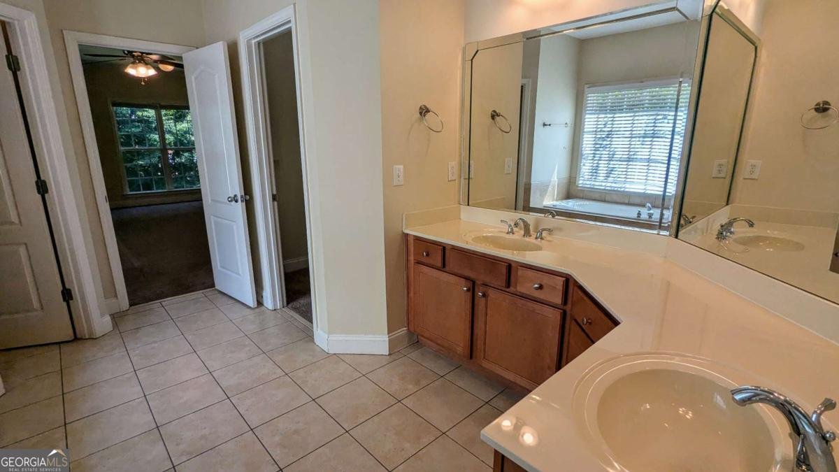 3198 Miller Road Lithonia - 19