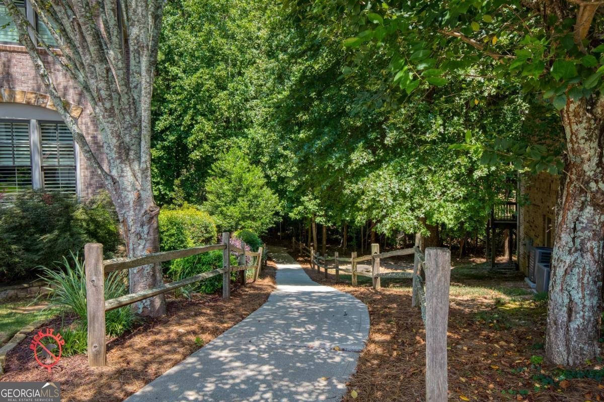 11657 Parkside Avenue Alpharetta - 52
