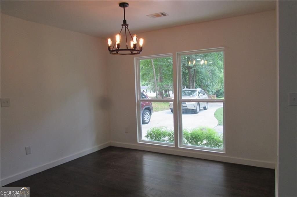 3175 Manor Circle Atlanta - 8