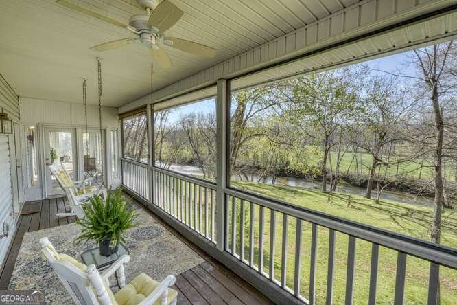 1215 Blue Ridge Highway Blairsville - 38
