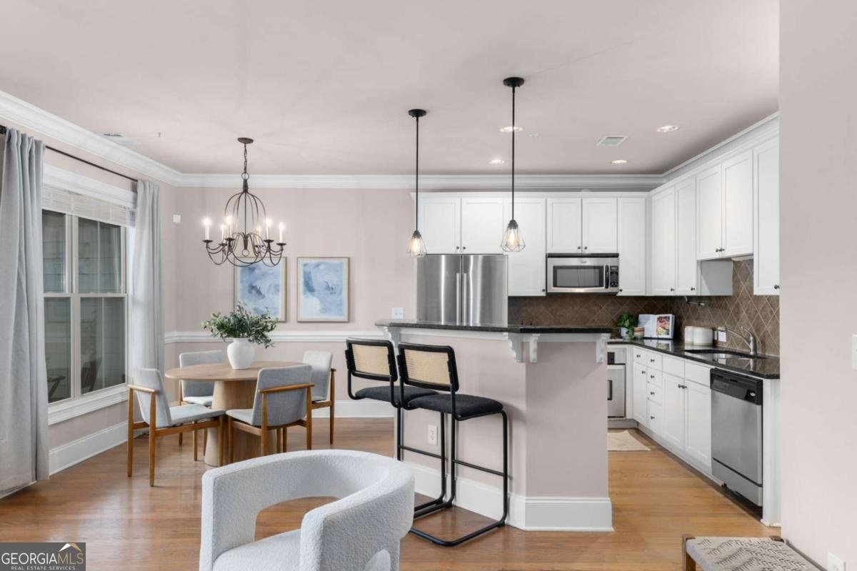 853 Perennial Drive Atlanta - 10