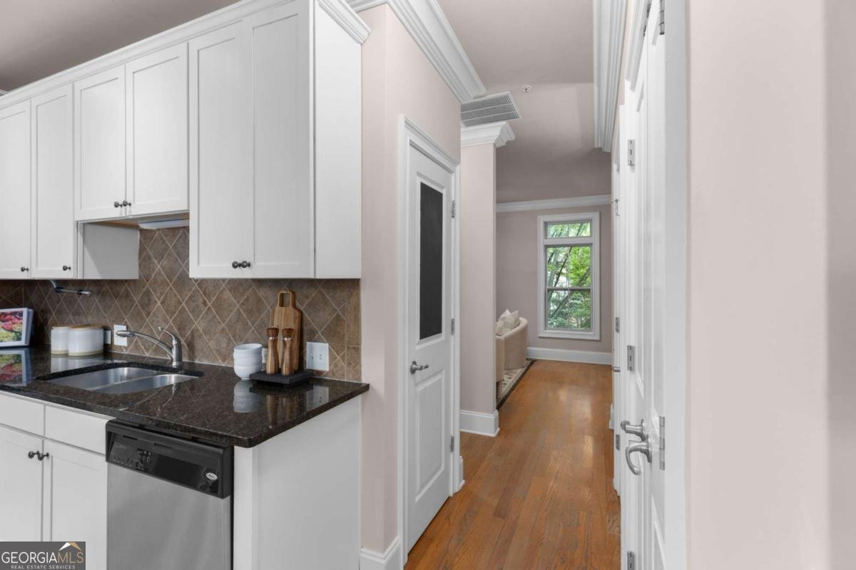 853 Perennial Drive Atlanta - 14