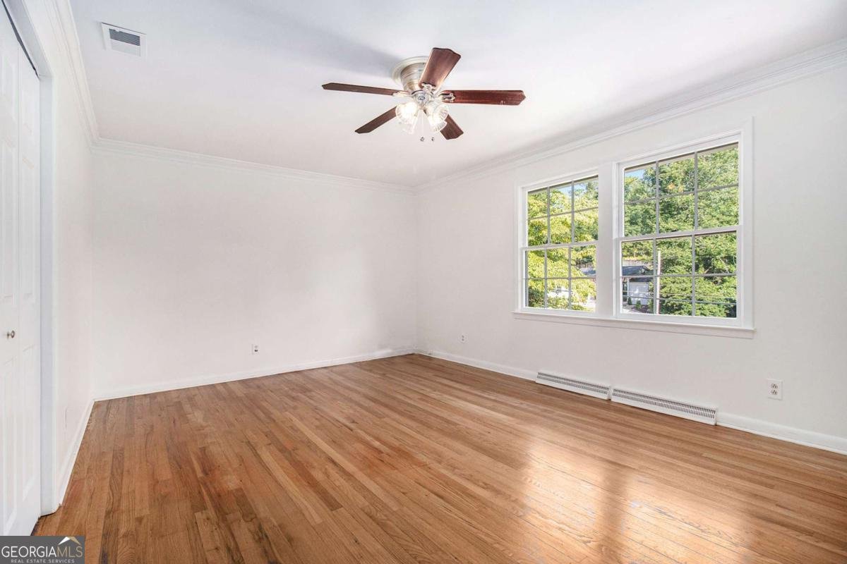 3439 Heartwood Lane Atlanta - 24
