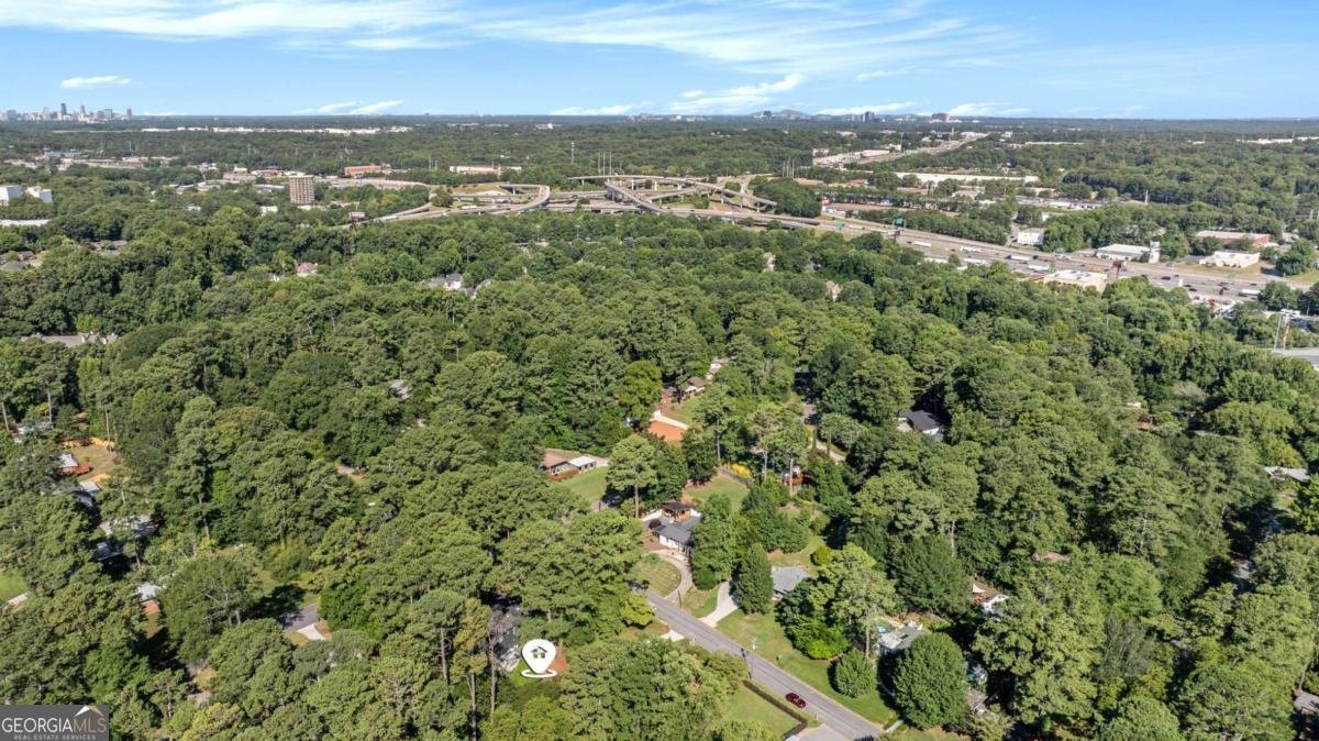 3439 Heartwood Lane Atlanta - 35