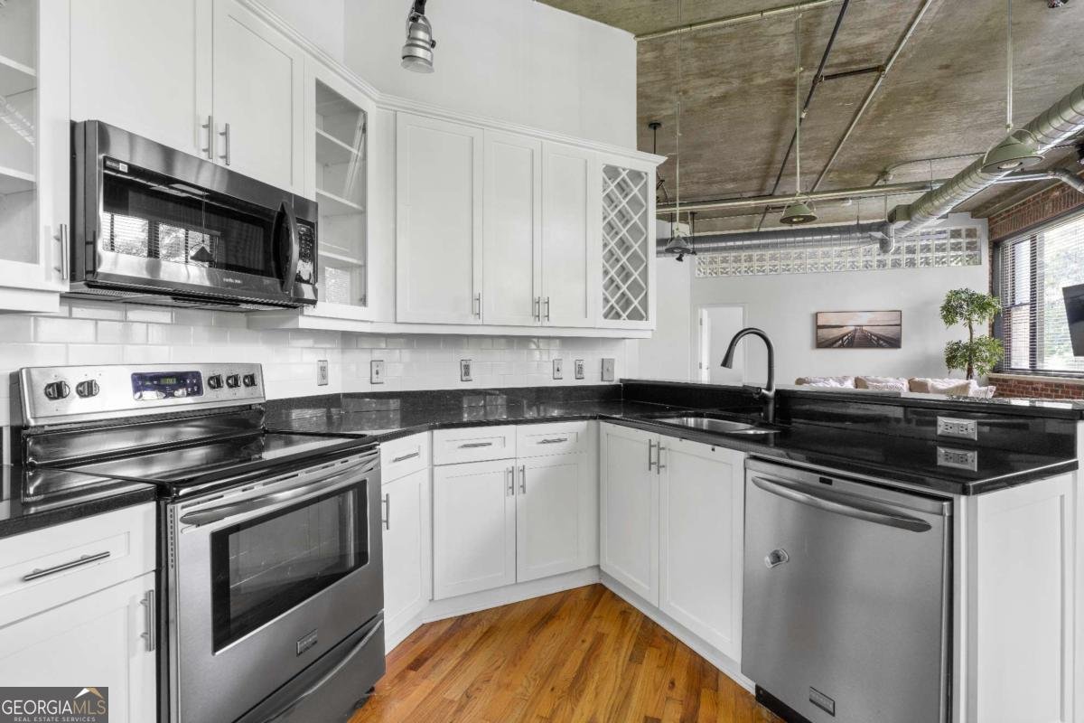 3235 Roswell Road Atlanta - 13