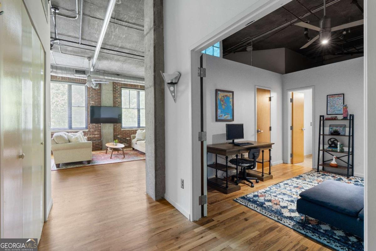 3235 Roswell Road Atlanta - 4