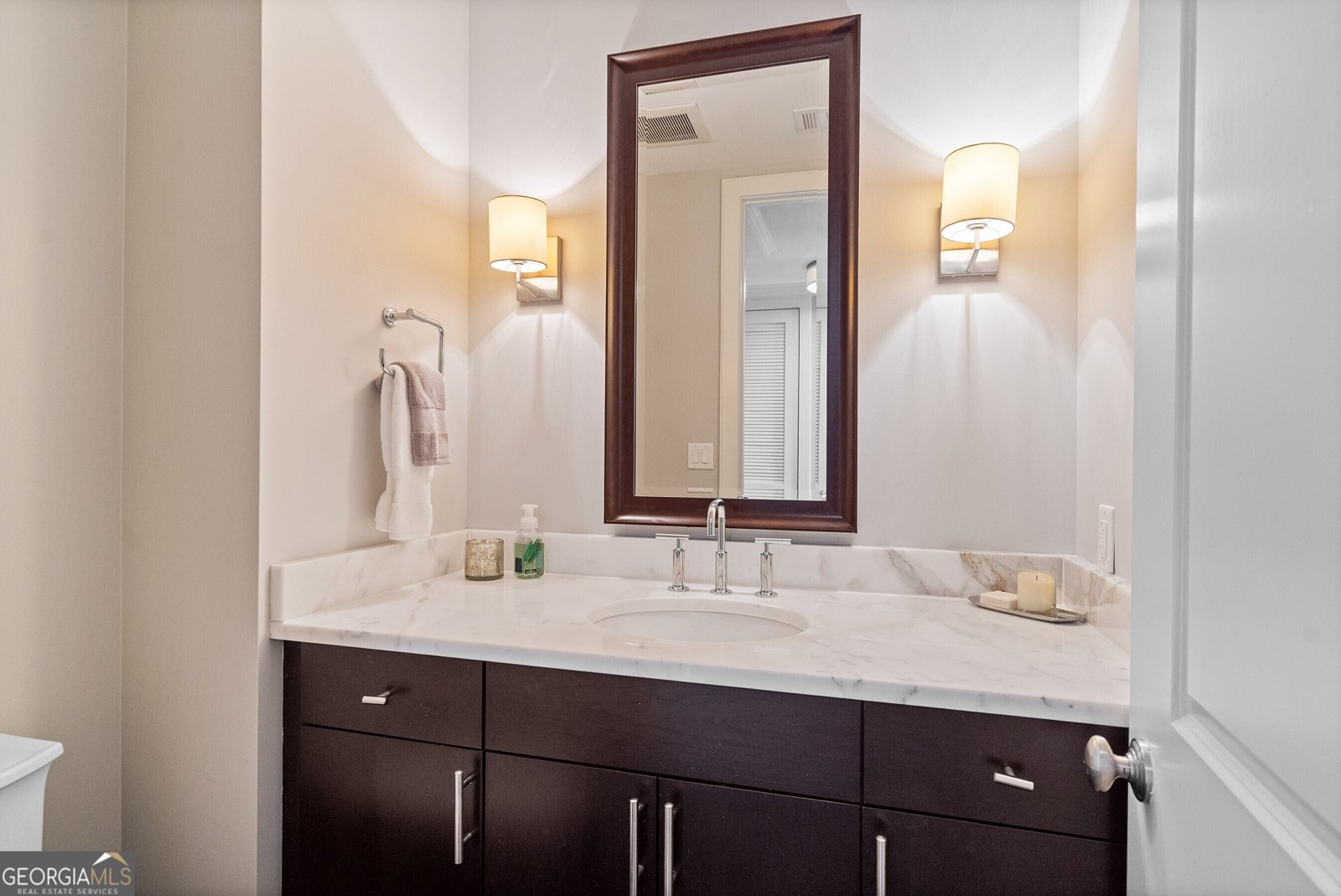 3630 Peachtree Road Atlanta - 23
