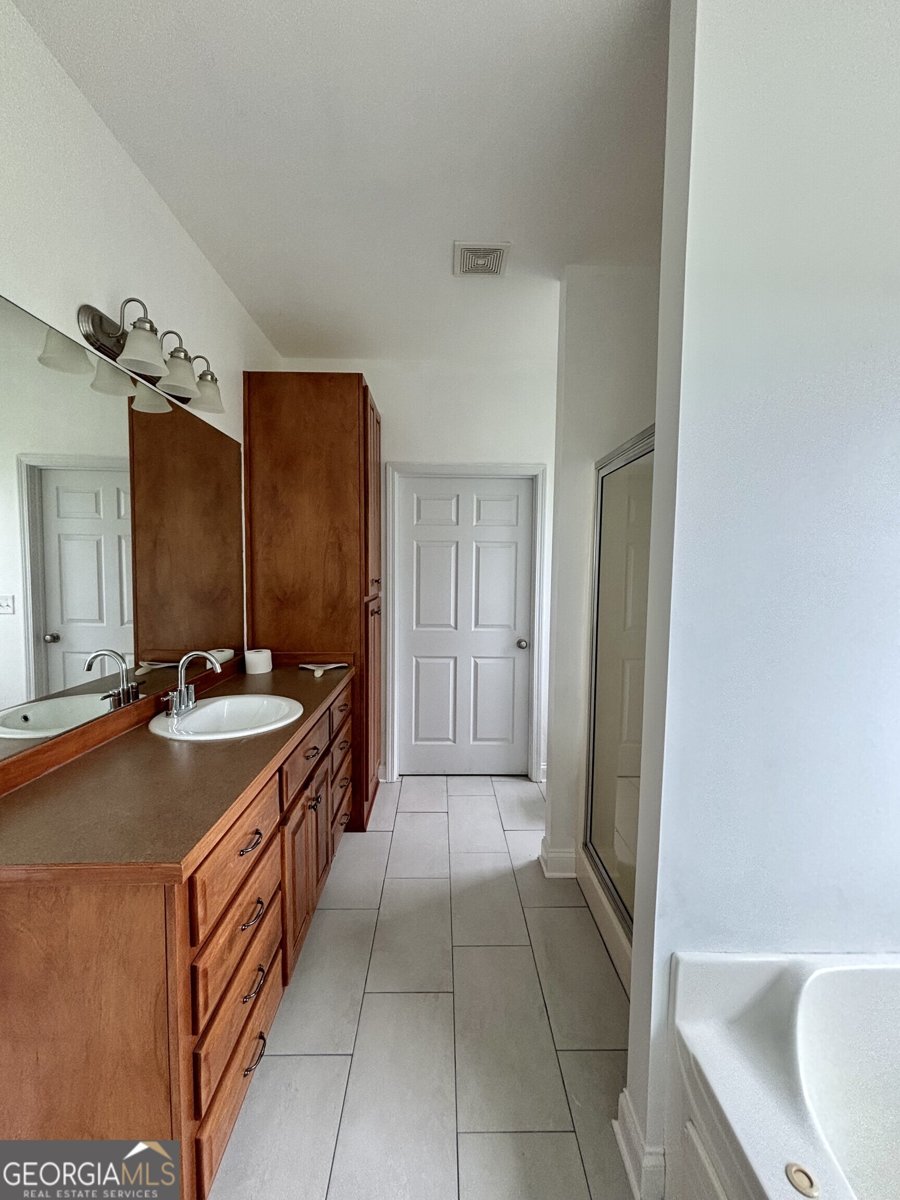 127 Pinto Lane Fairmount - 33