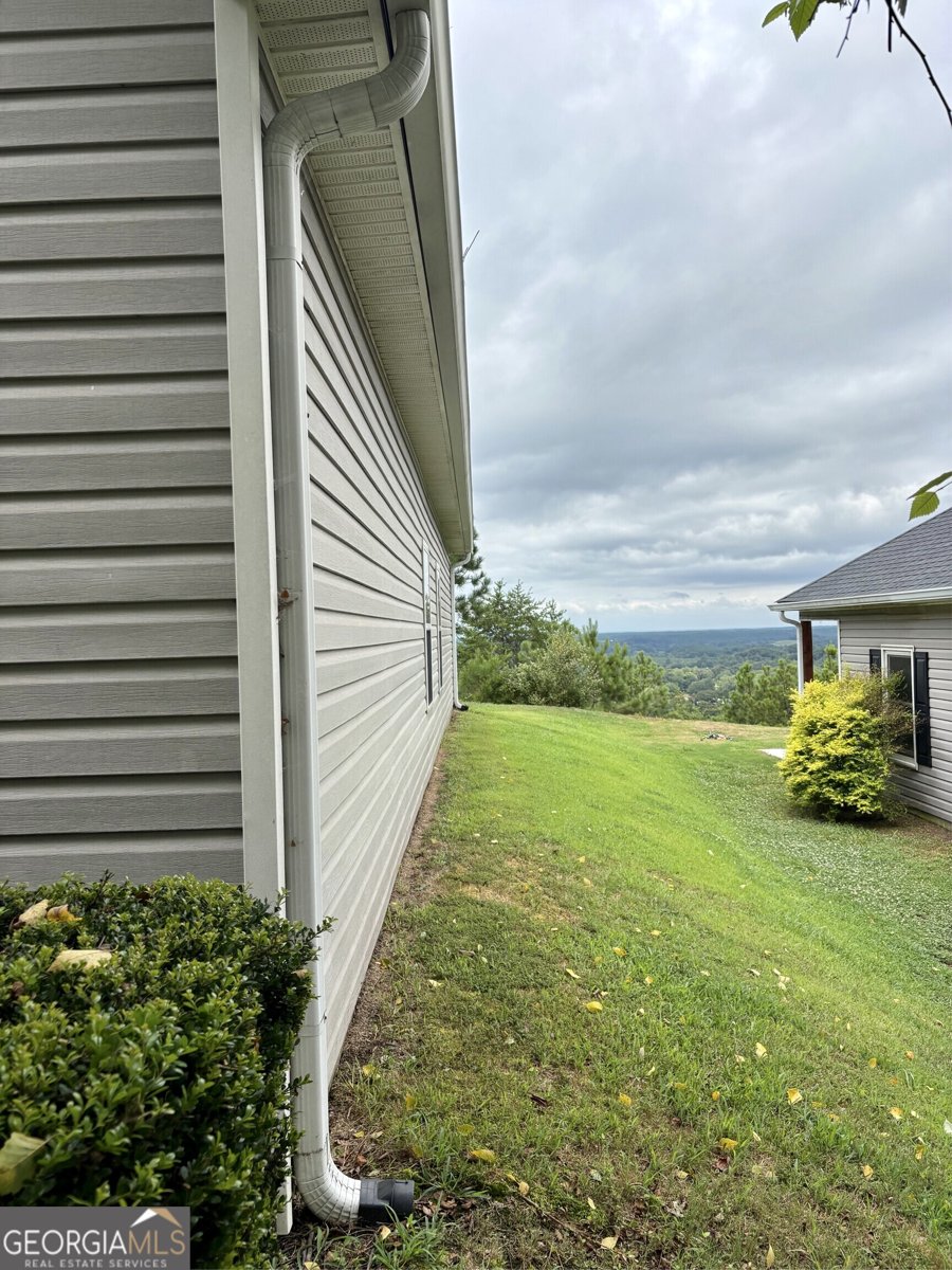 127 Pinto Lane Fairmount - 38