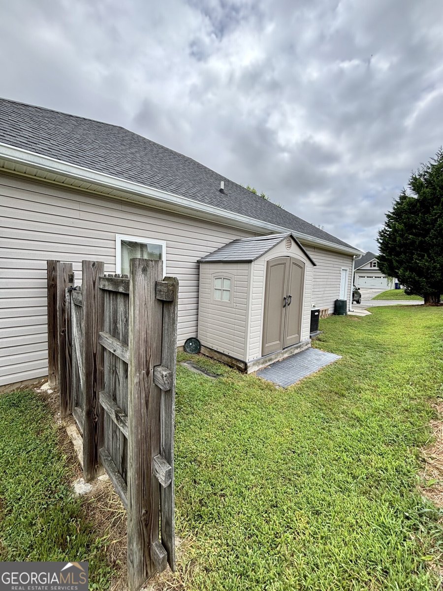 127 Pinto Lane Fairmount - 39