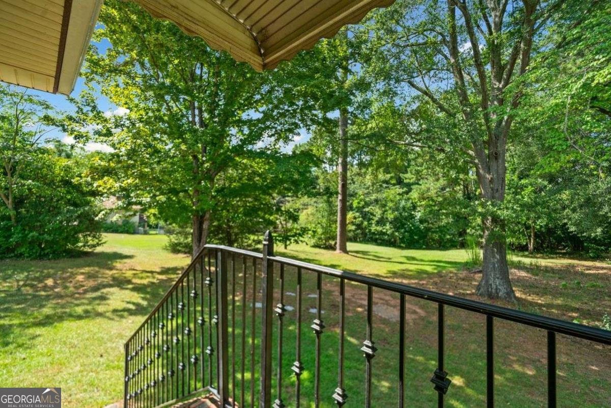 4344 Pineview Drive Powder Springs - 31