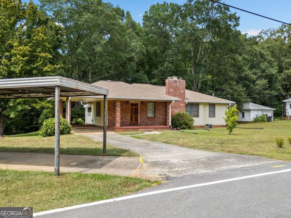 4344 Pineview Drive Powder Springs - 4