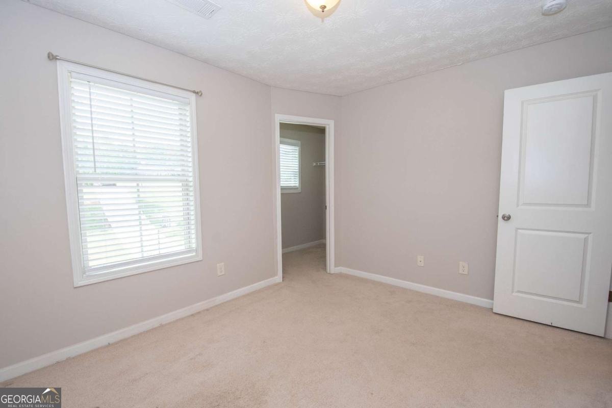 157 Amhurst Circle West Point - 3
