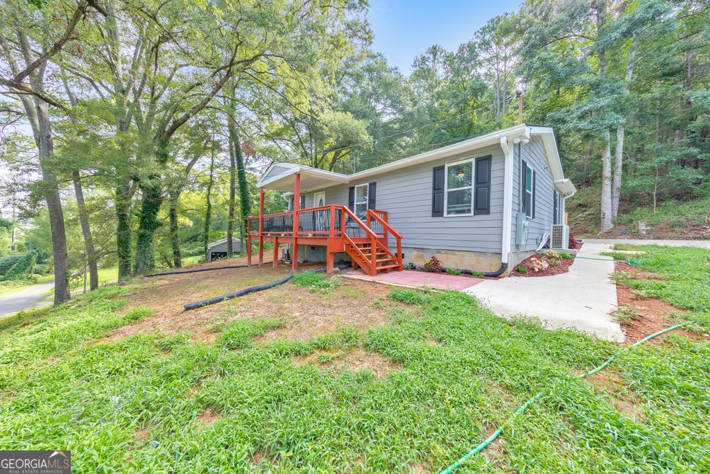 302 Jack Street Silver Creek - 2
