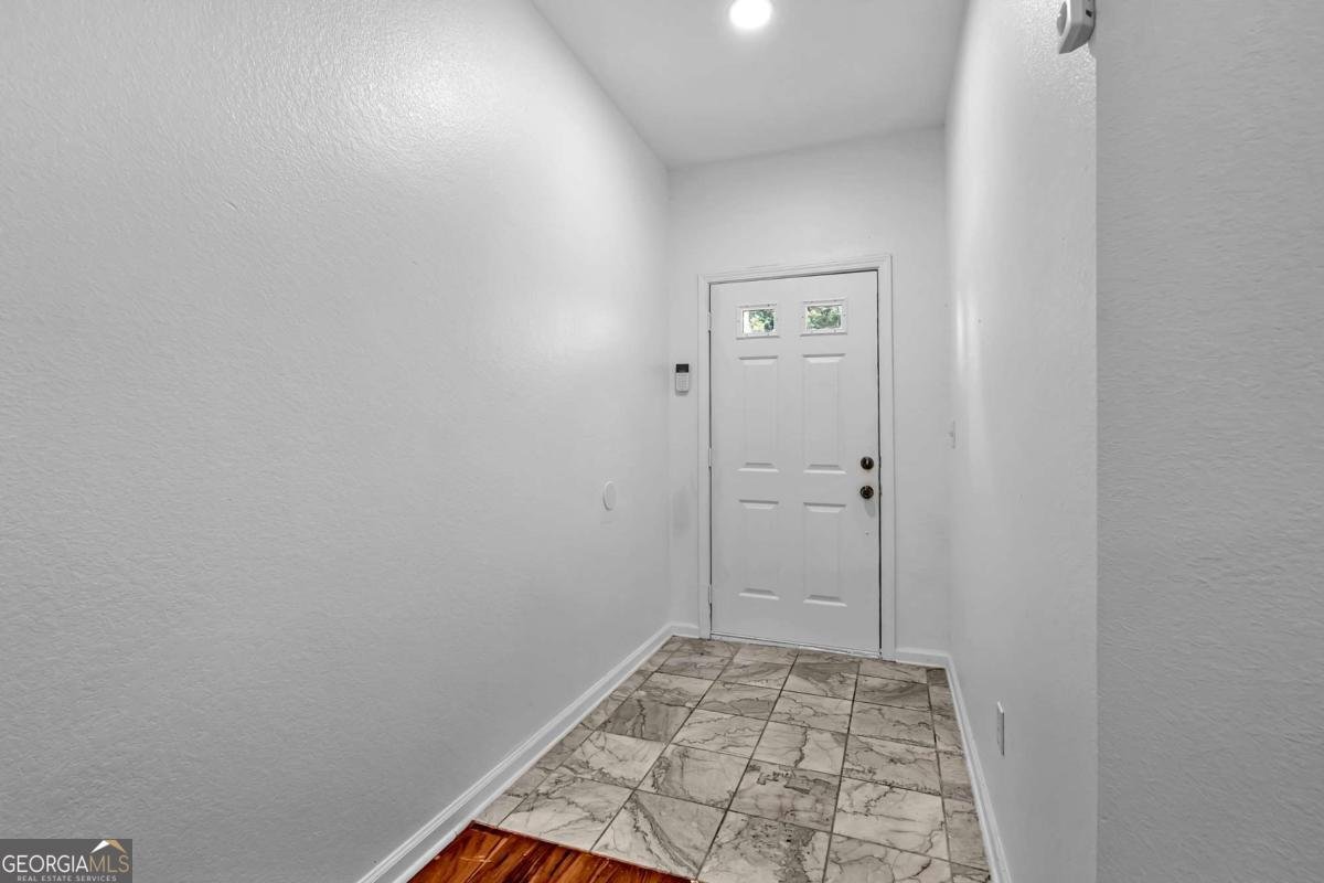 2849 Windsor Forrest Court Atlanta - 7