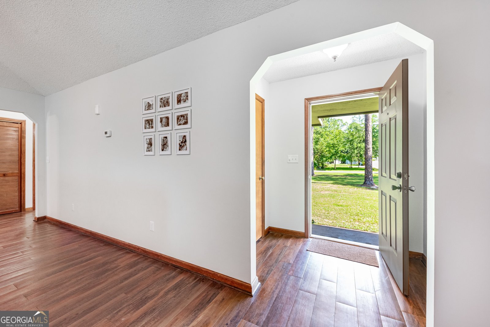 511 10th Street Woodbine - 10