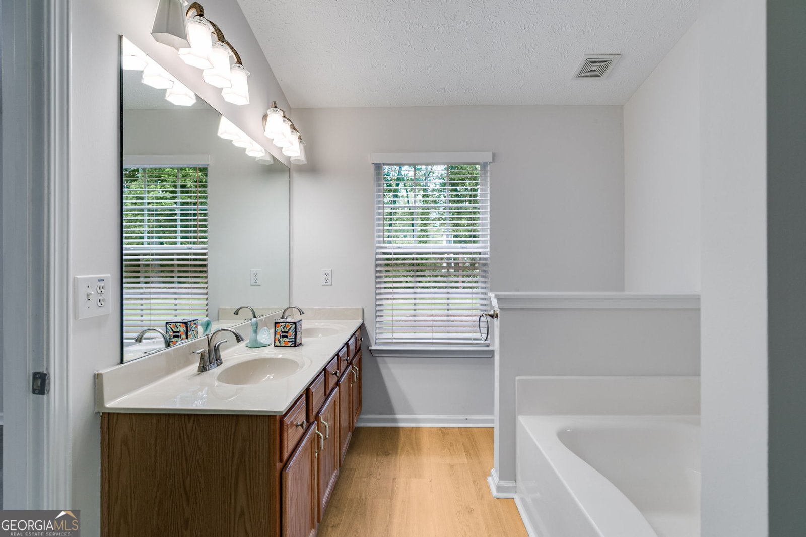 4490 Epworth Court Powder Springs - 29