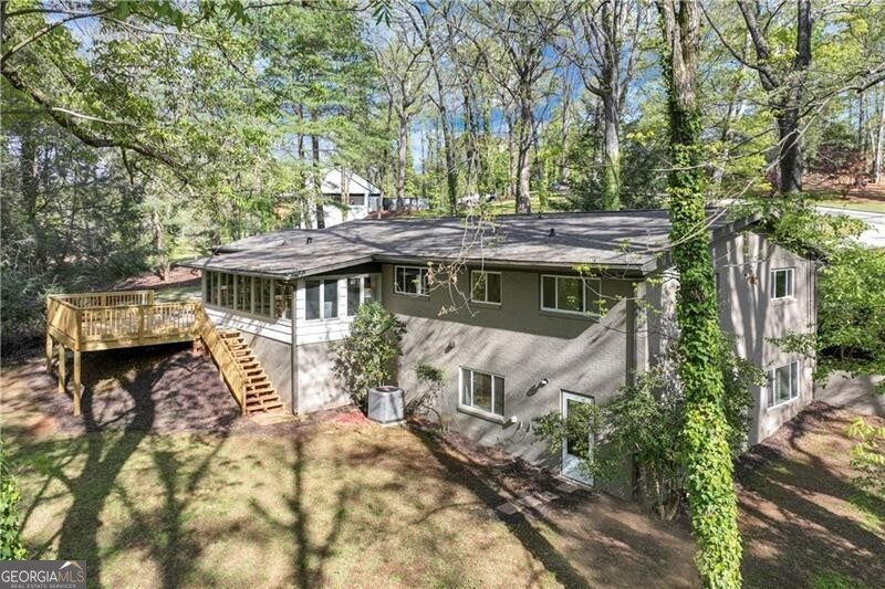 808 Sherwood Road Gainesville - 23