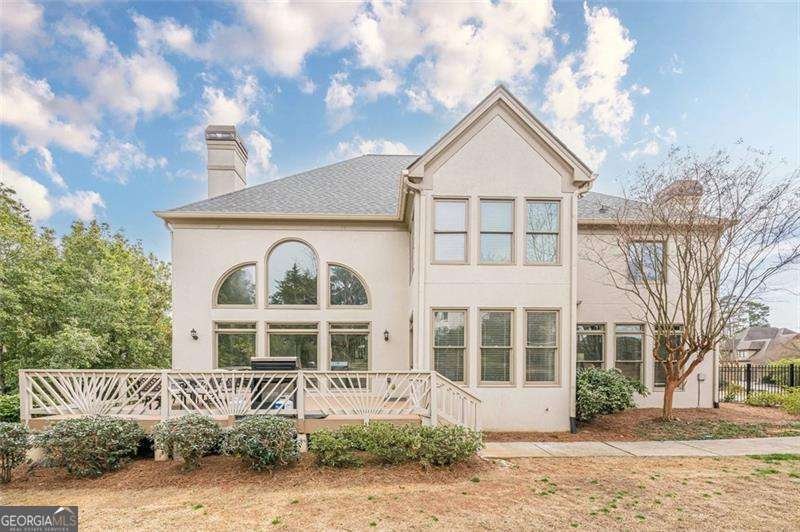 5825 LAUREL OAK Drive Suwanee - 23