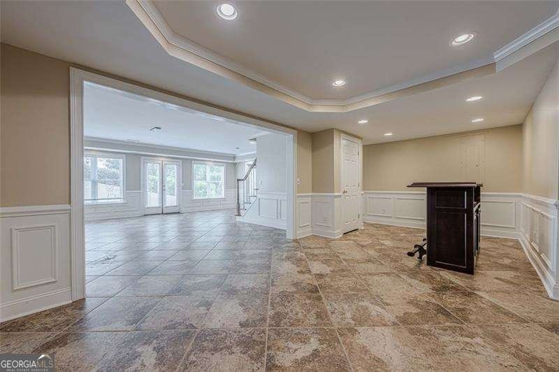 5825 LAUREL OAK Drive Suwanee - 41