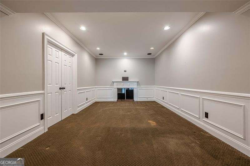 5825 LAUREL OAK Drive Suwanee - 42