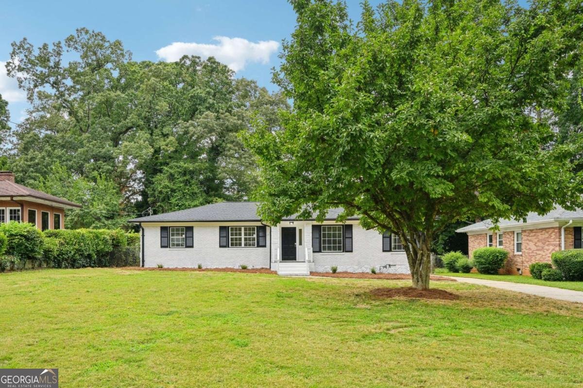 1343 Downs Drive Atlanta - 1