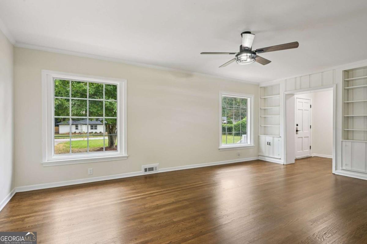 1343 Downs Drive Atlanta - 11