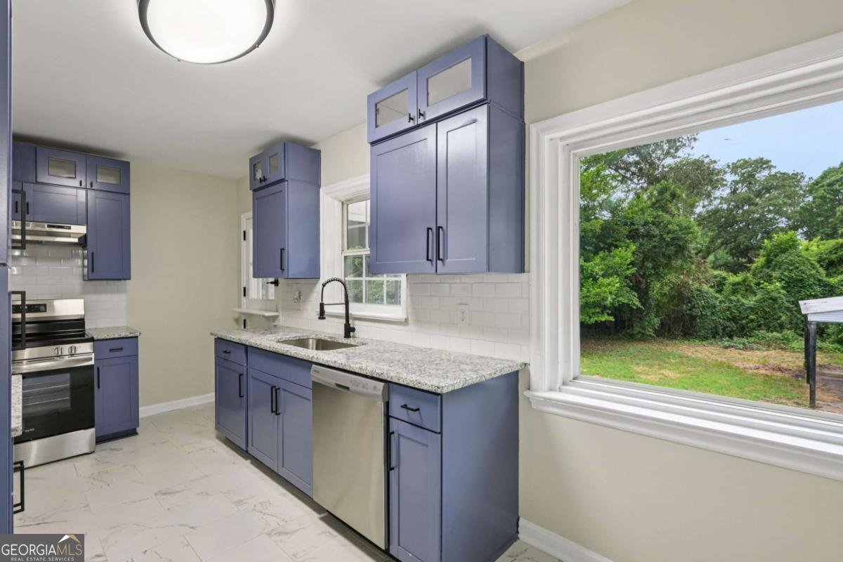 1343 Downs Drive Atlanta - 16