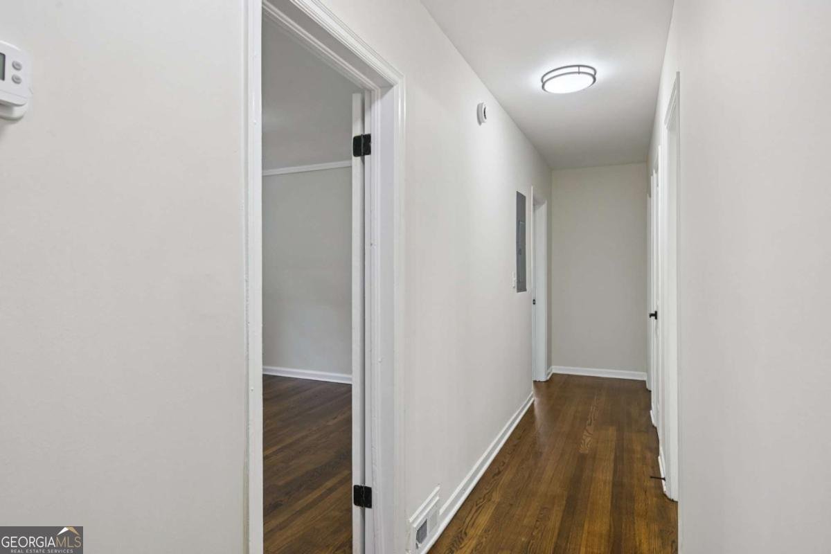 1343 Downs Drive Atlanta - 21