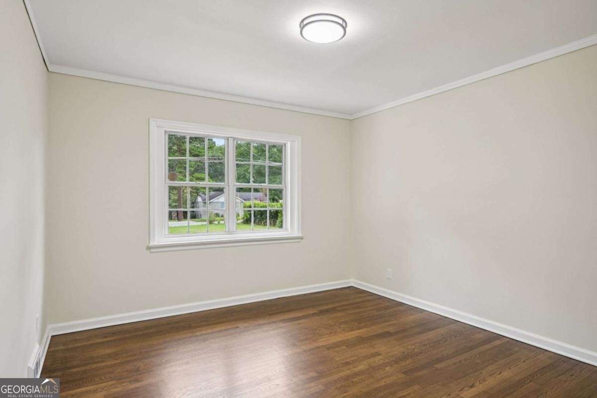 1343 Downs Drive Atlanta - 22
