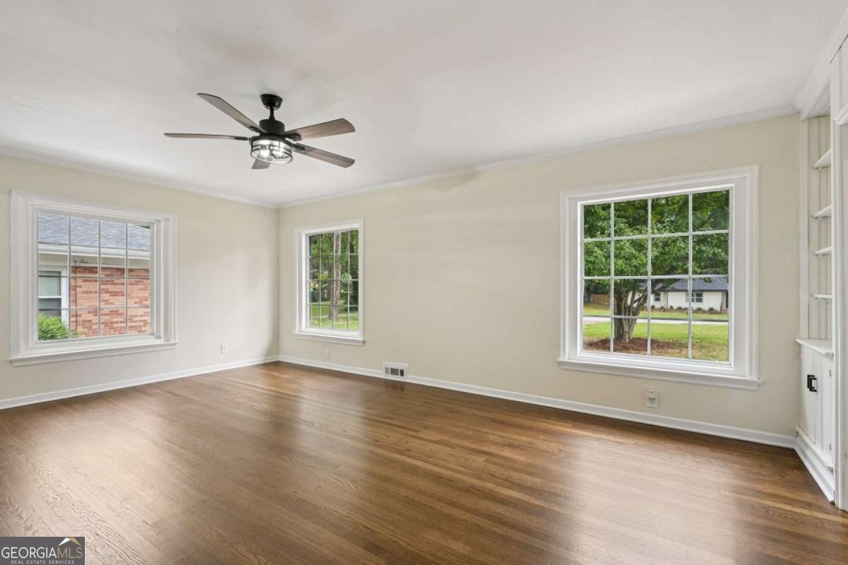 1343 Downs Drive Atlanta - 7