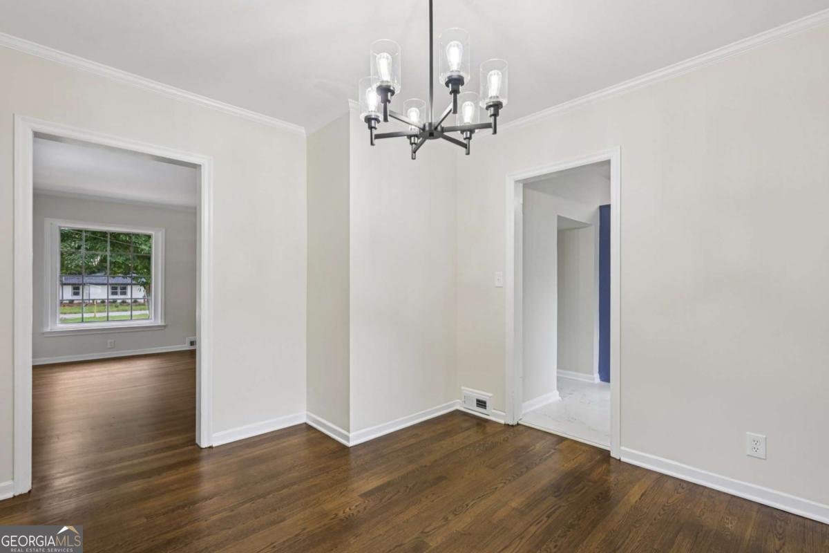 1343 Downs Drive Atlanta - 9
