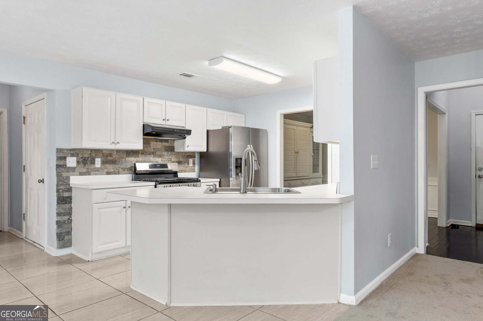 1460 Walnut Hill Circle Lawrenceville - 2
