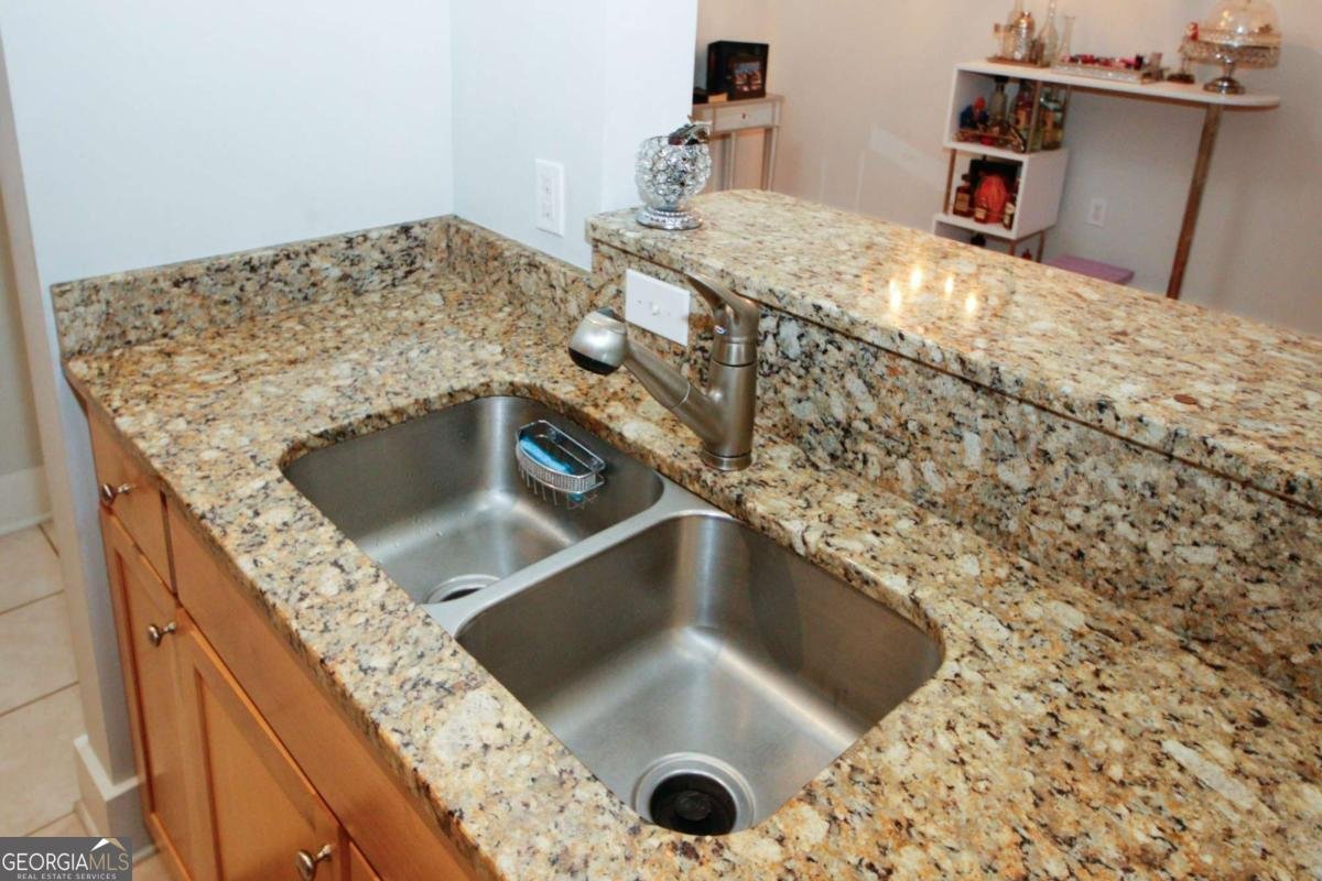 799 Hammond Drive Atlanta - 21