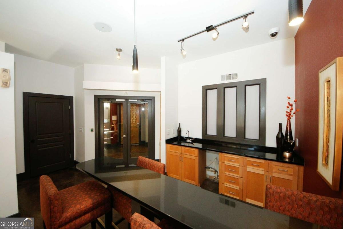 799 Hammond Drive Atlanta - 43