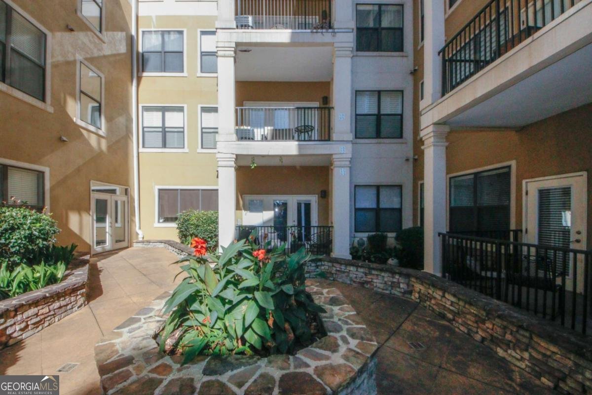799 Hammond Drive Atlanta - 44