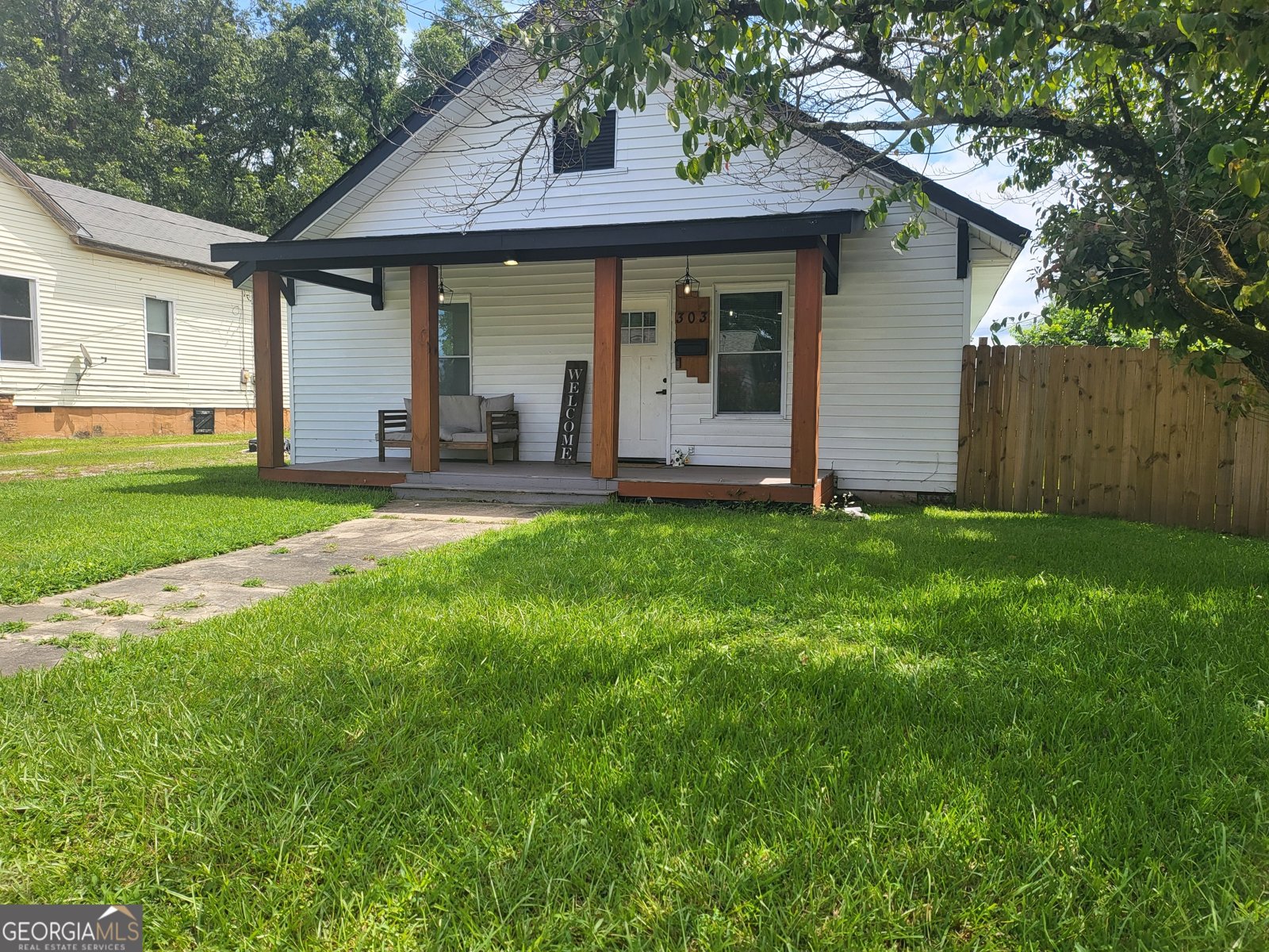 303 Carleeta Street Barnesville - 2