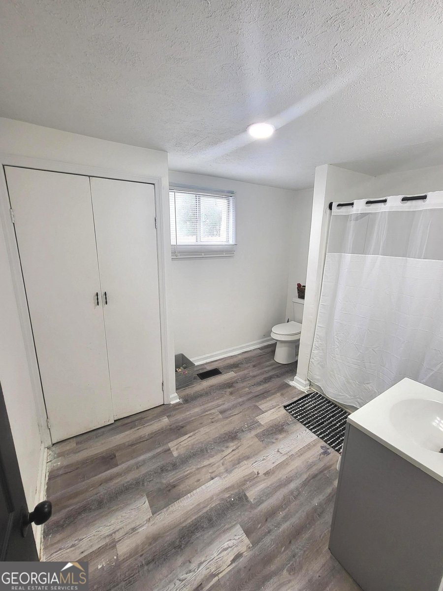 303 Carleeta Street Barnesville - 23