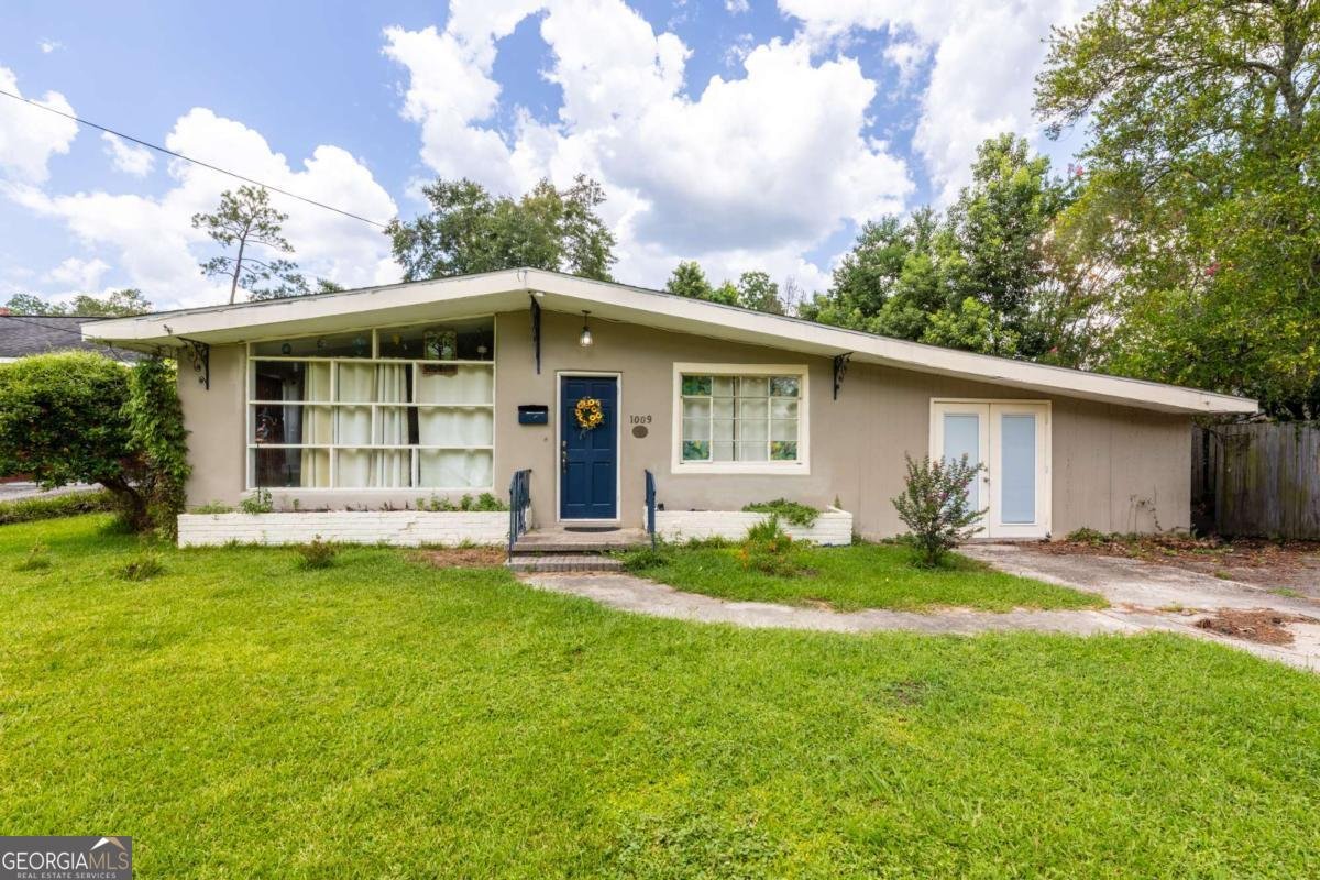 1009 Baltimore Avenue Waycross - 27