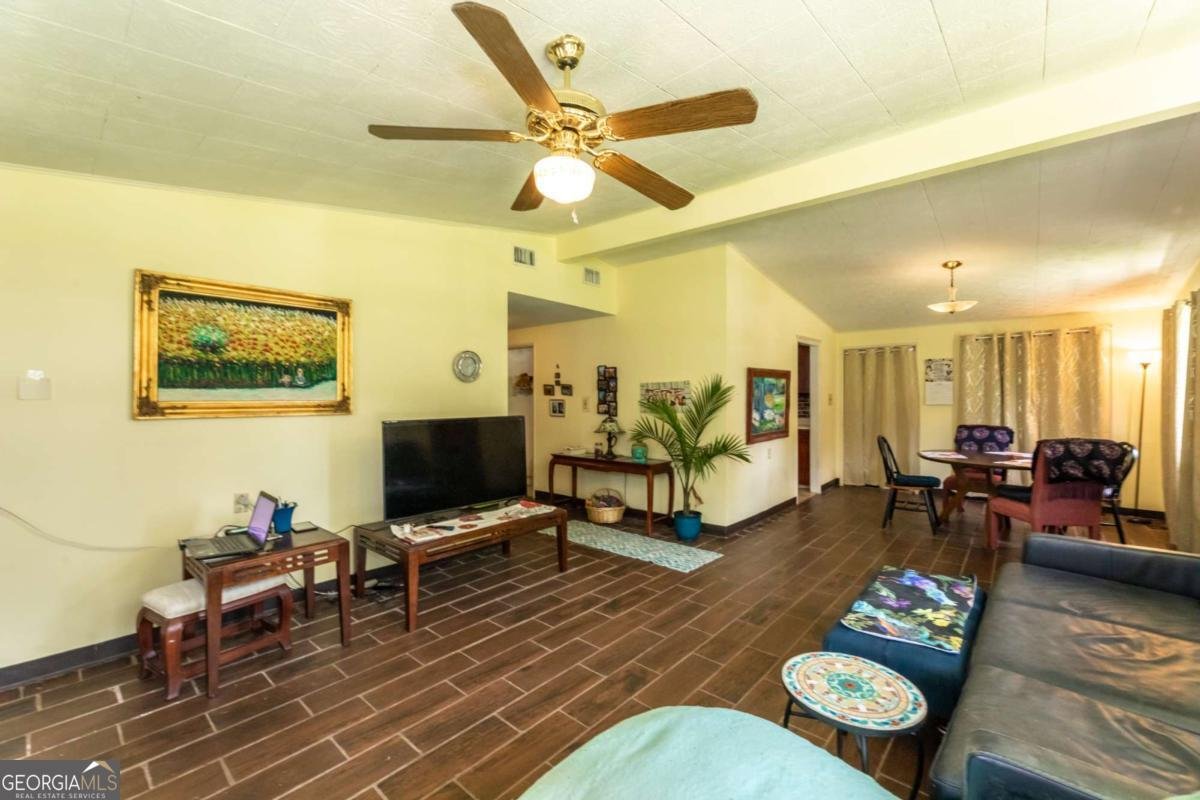 1009 Baltimore Avenue Waycross - 3