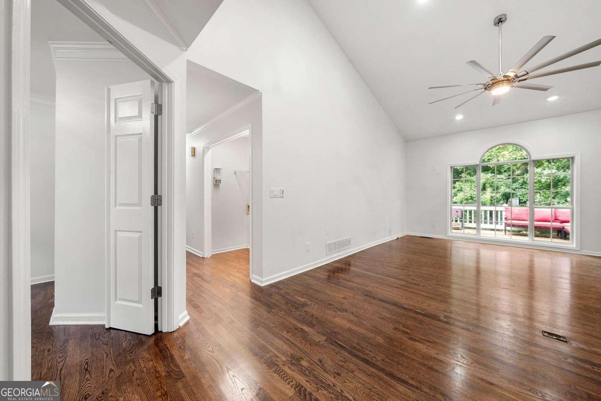 5440 Mountain Trail Douglasville - 12