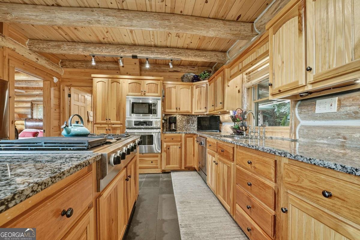 857 Lakeview Drive Blue Ridge - 17