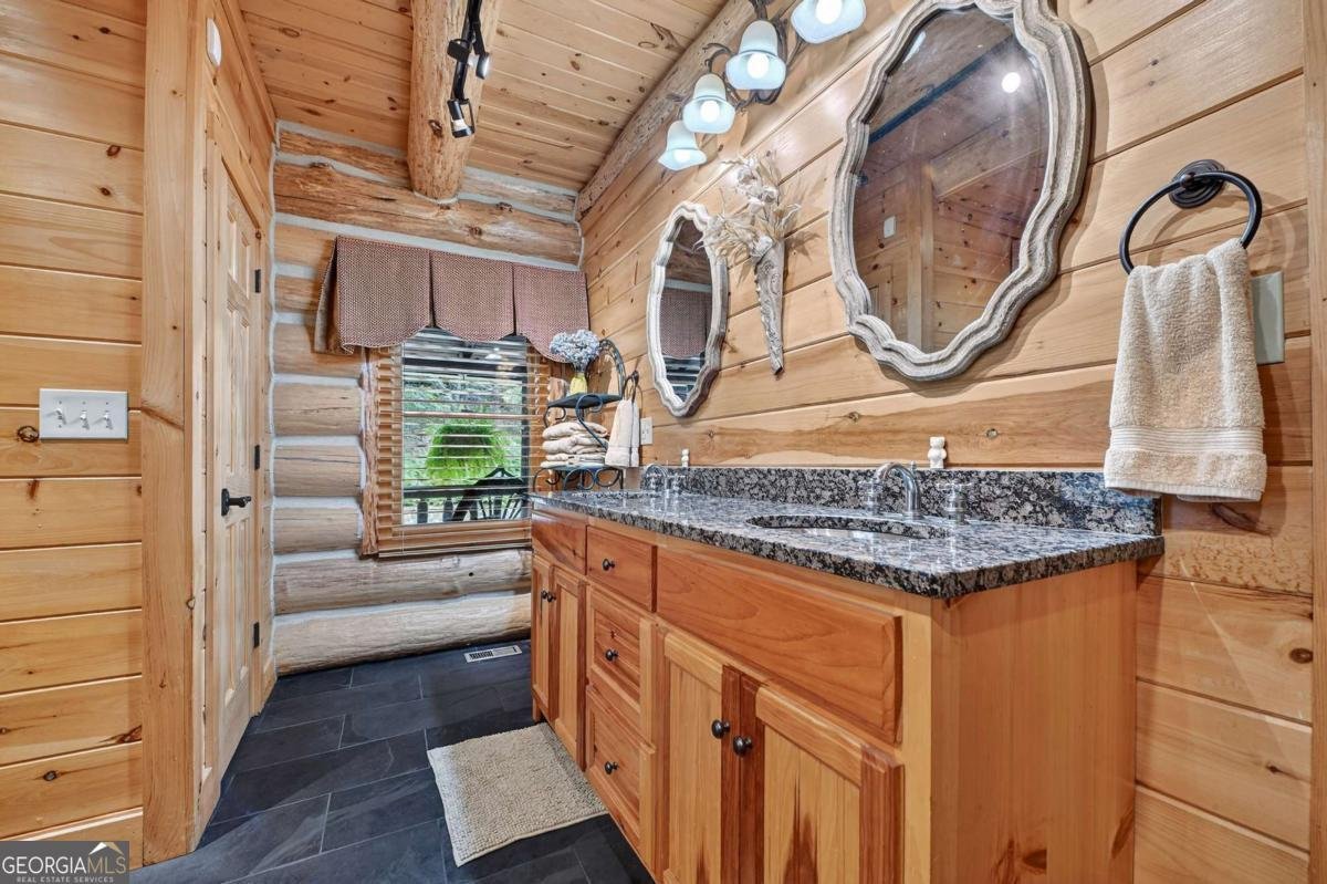 857 Lakeview Drive Blue Ridge - 27