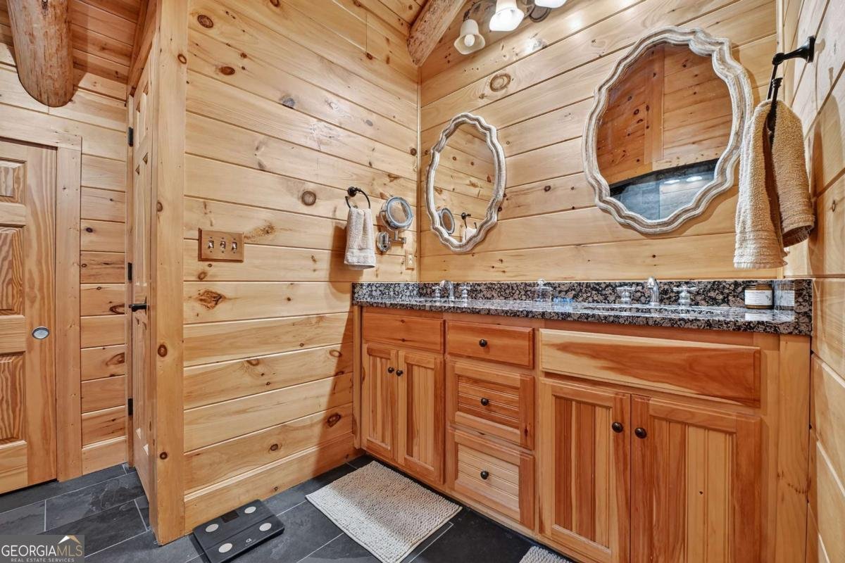 857 Lakeview Drive Blue Ridge - 45