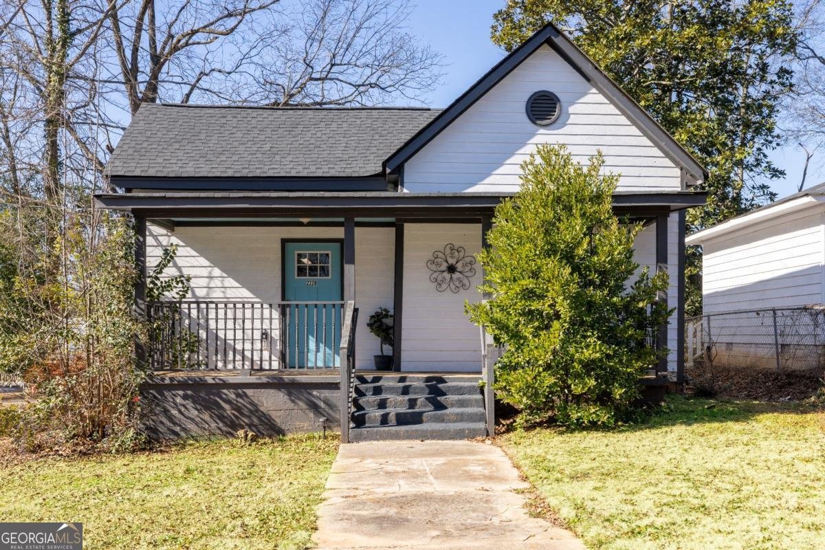2220 Lee St Covington - 1