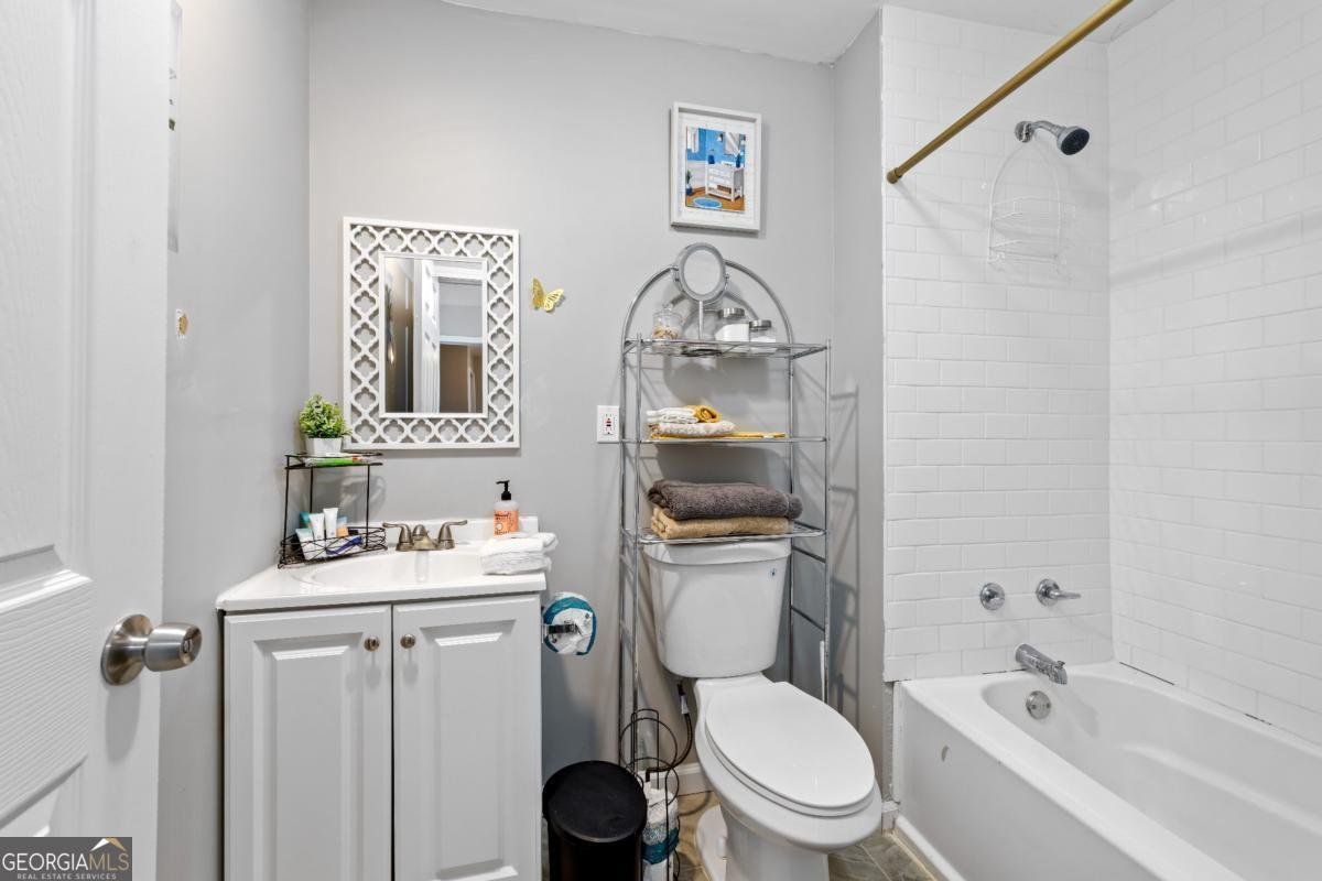 2220 Lee St Covington - 15