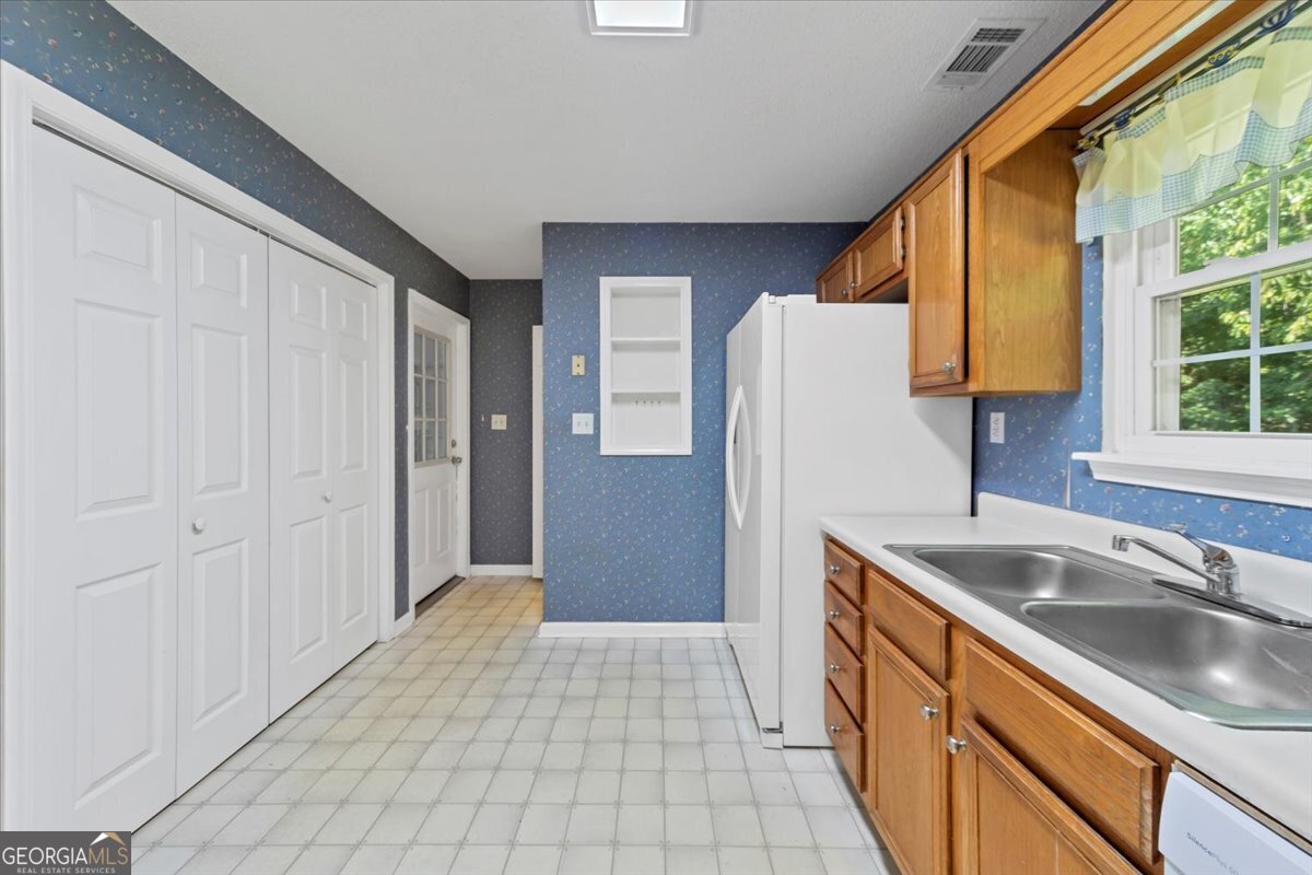 3188 Christopher Court Douglasville - 16